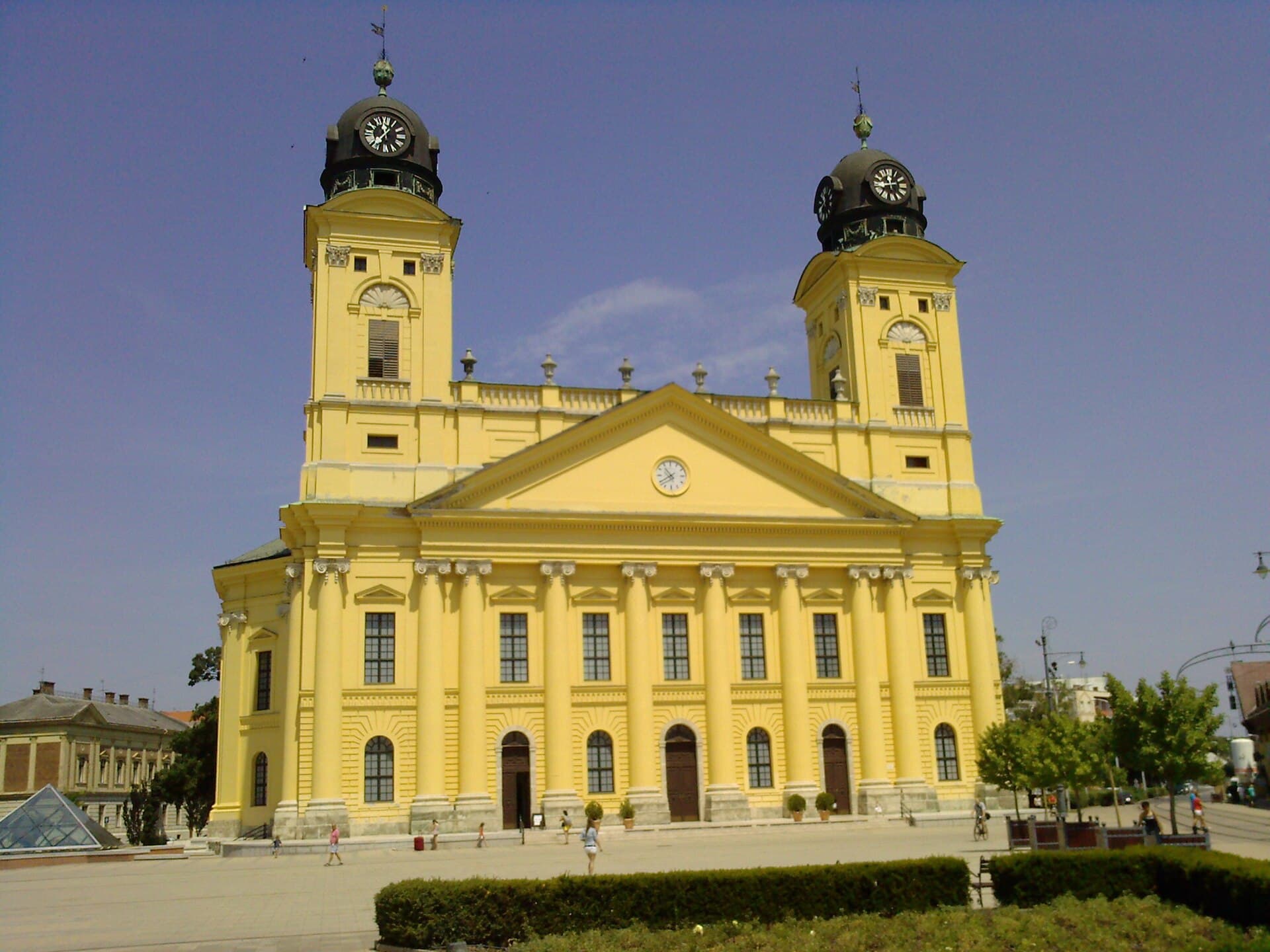İstanbul - Debrecen Uçak Bileti