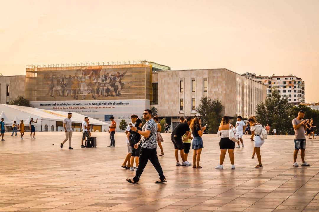 İstanbul - Tiran Uçak Bileti