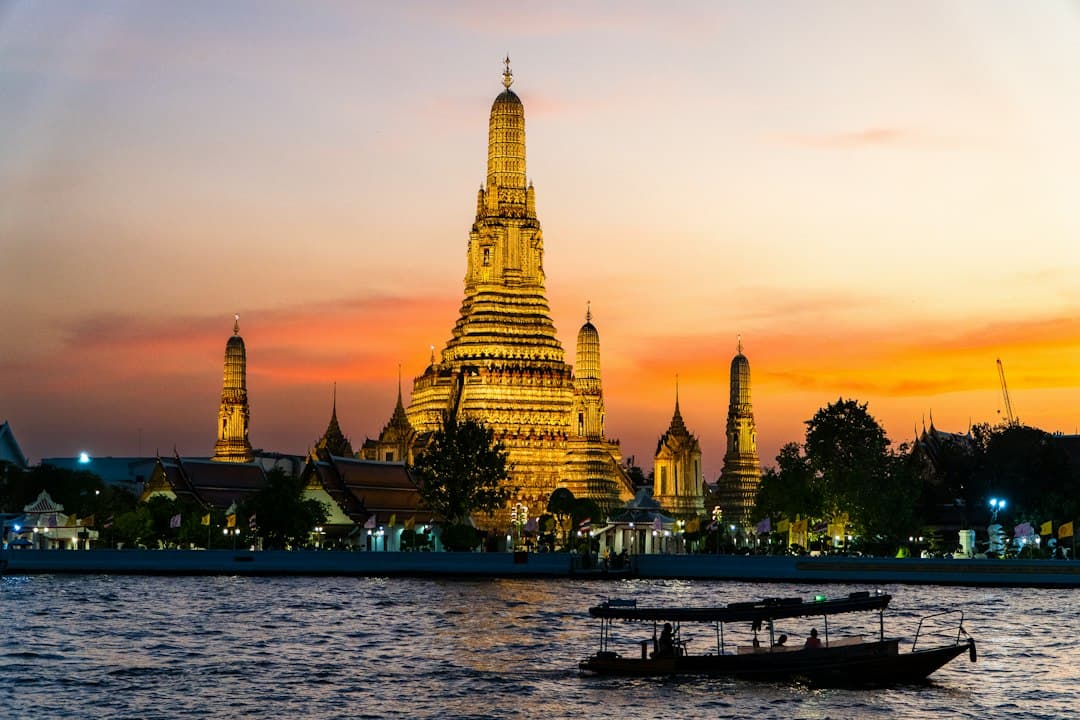 İstanbul - Bangkok Uçak Bileti