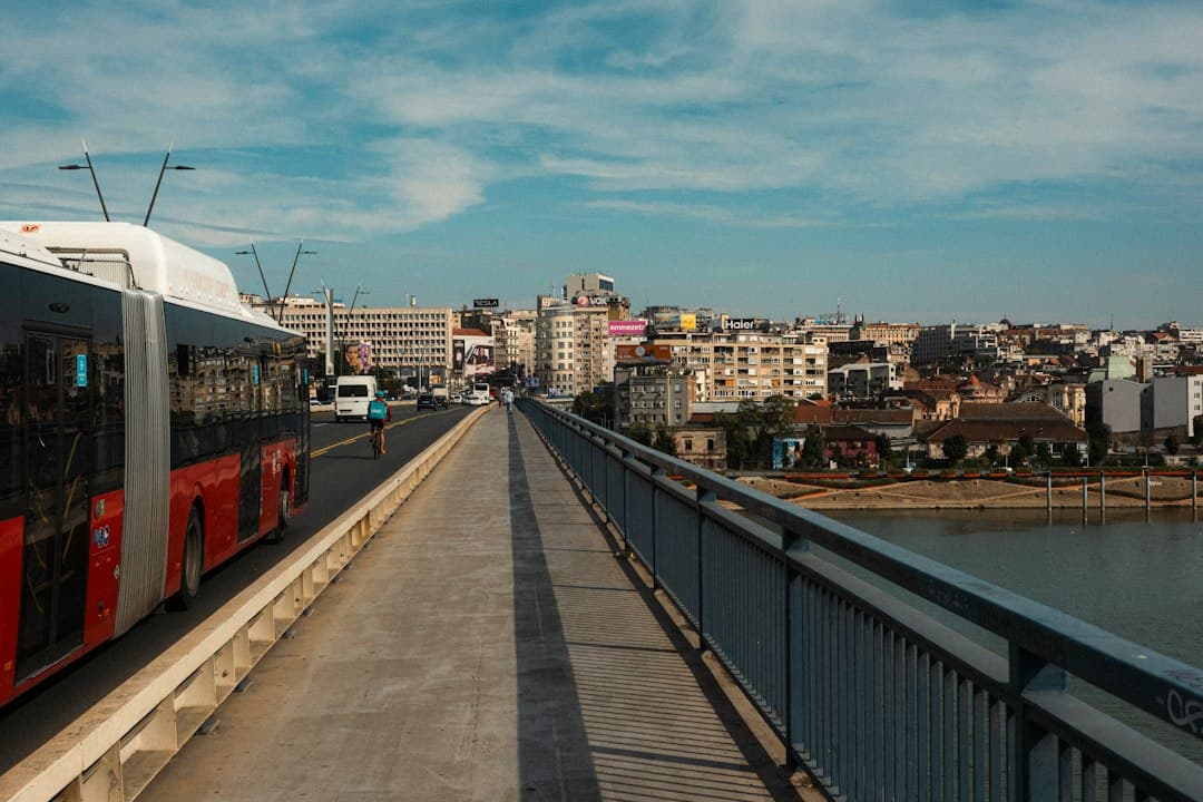 İzmir - Belgrad Uçak Bileti