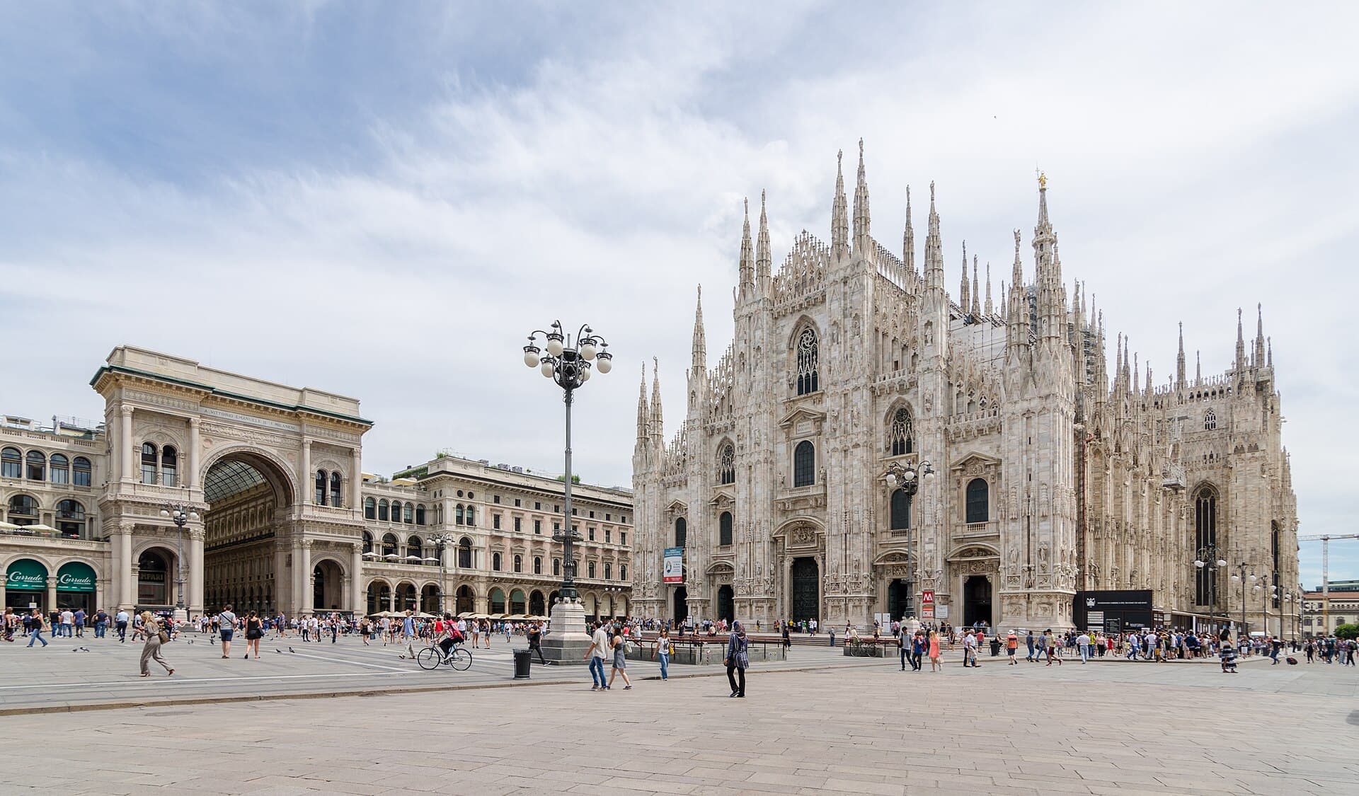İstanbul - Milano Uçak Bileti